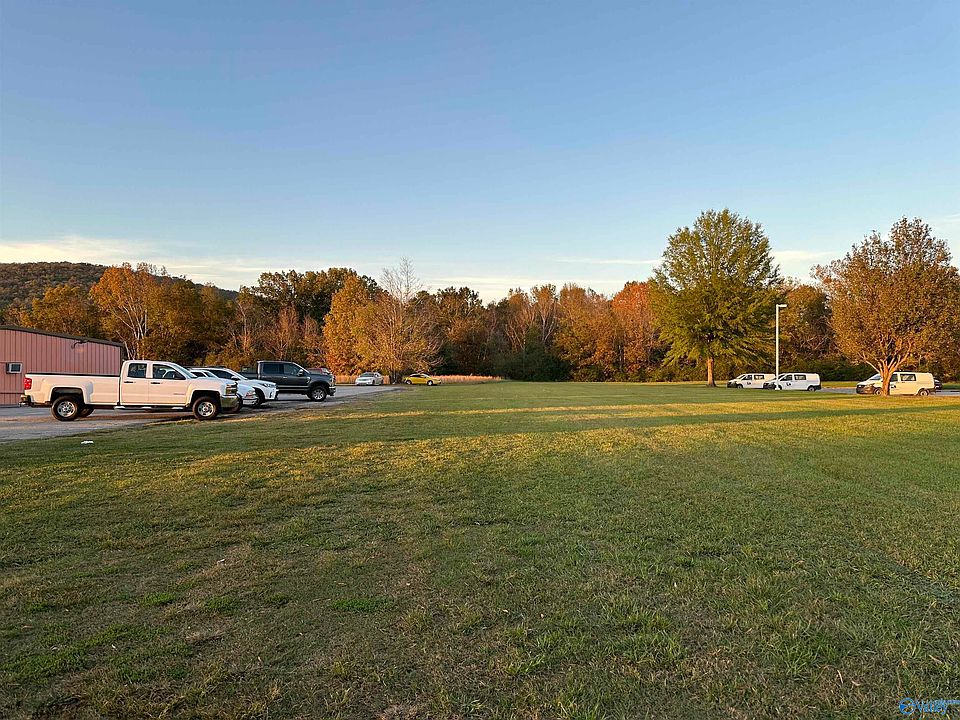 2nd image of 6045 Highway 72 E
