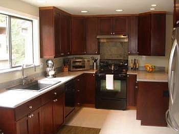 3rd image of 842 N 161st Pl