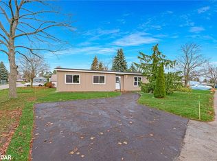 52 Corner Brook Trl, Innisfil, ON L9S 1N6