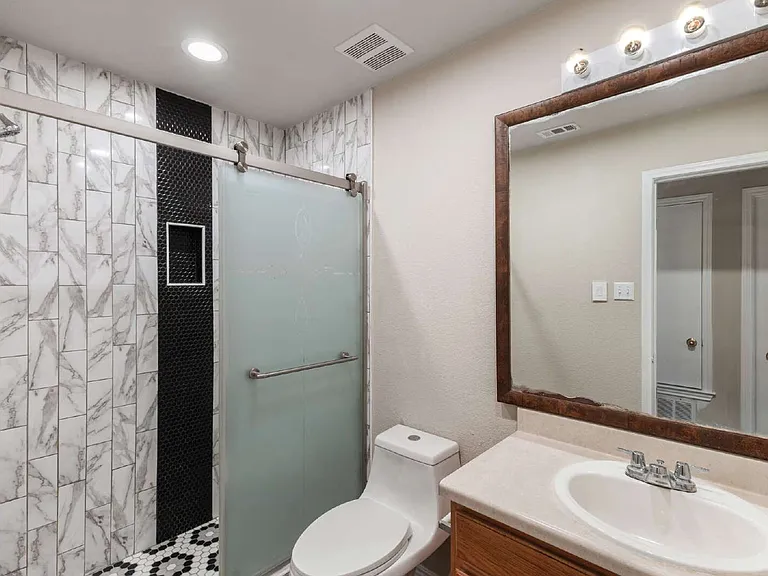 13326 James Monroe St — Photo 12