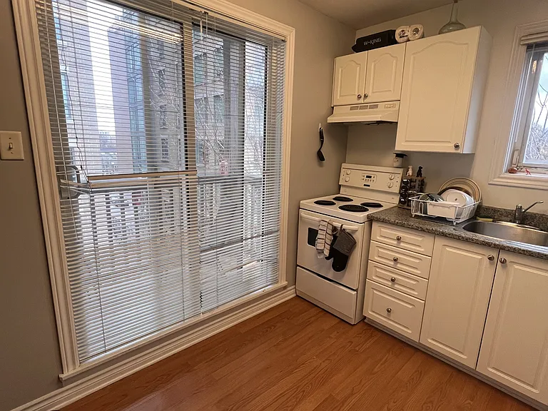 119 Daly Ave #A8 — Photo 2