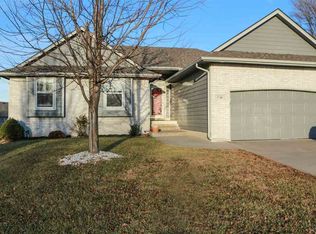 1748 E Southridge Cir, Derby, KS 67037