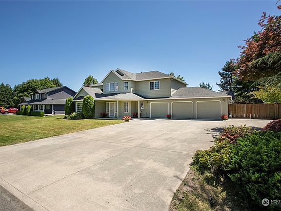2nd image of 11001 NE 197th Street