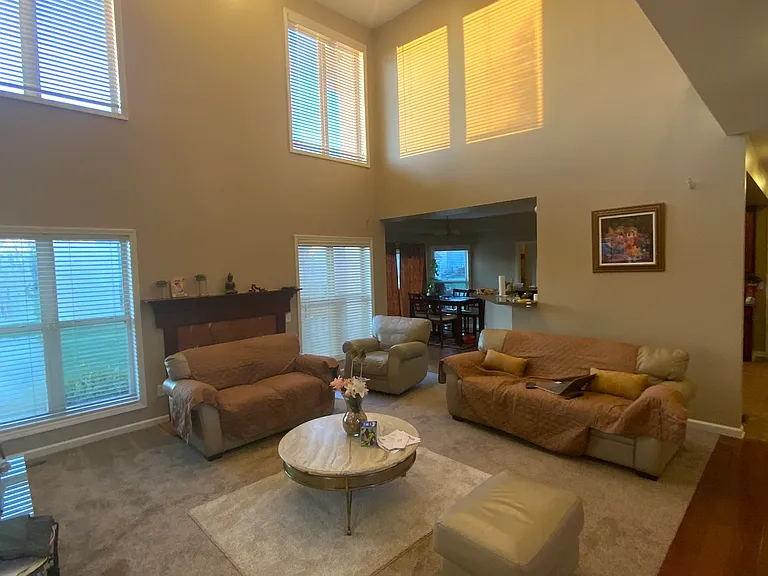7337 Clover Park Way — Photo 10