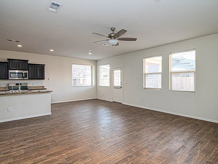 7321 Fossell Ranch Rd — Photo 3