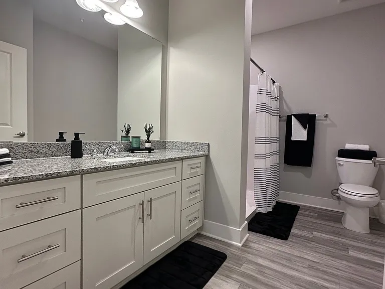 Pine Reserve Apartments — Photo 32