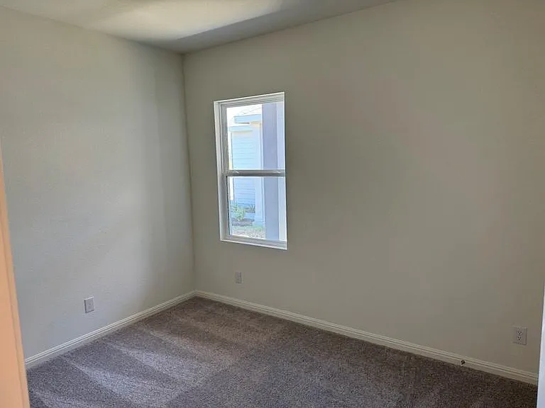 309 Plateau St — Photo 11