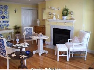 204 Laura Blvd, Norwich, CT 06360