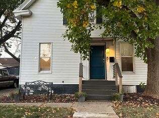 804 W Jefferson St, Bloomington, IL