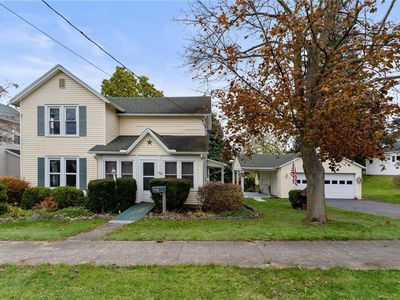 22 Franklin St, Phelps, NY, 14532