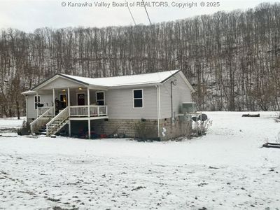 1849 Sandy Creek Rd, Left Hand, WV, 25251