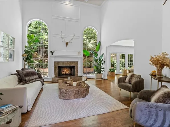 2134 River Cliff Dr, Roswell, GA 30076