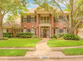 3902 Lyndhurst Pl, Sugar Land, TX 77479