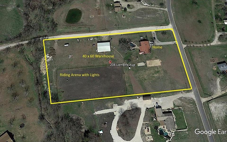 1st image of 208 Lemens Ave