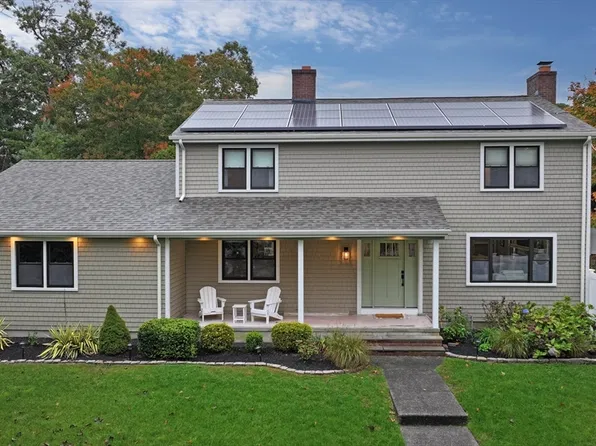 1 Sharon Ave, Dartmouth, MA 02747