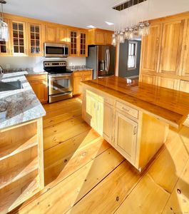 10 Walnut Street, Ivoryton, CT, 06442