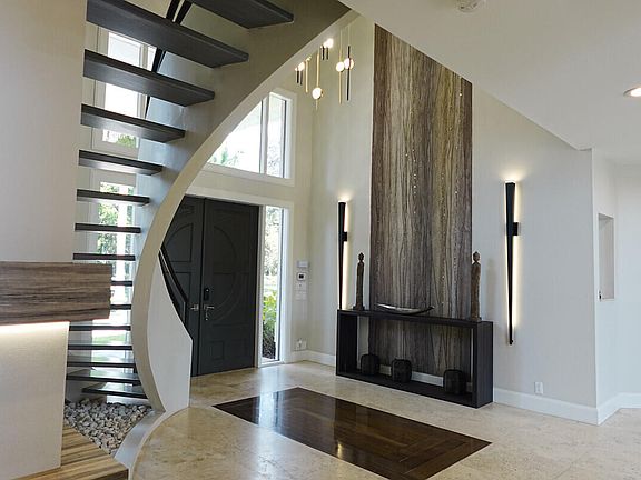 3rd image of 3500 Windmill Ranch Road