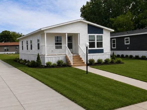 114 Crestview Dr #Le, Le Mars, IA 51031