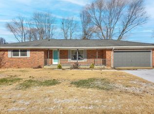 206 Bob Court Dr, Evansville, IN 47711