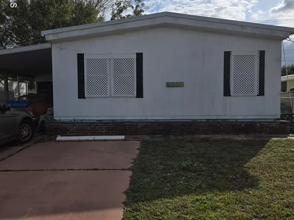 2448 Royal Palm Dr NE, Palm Bay, FL 32905