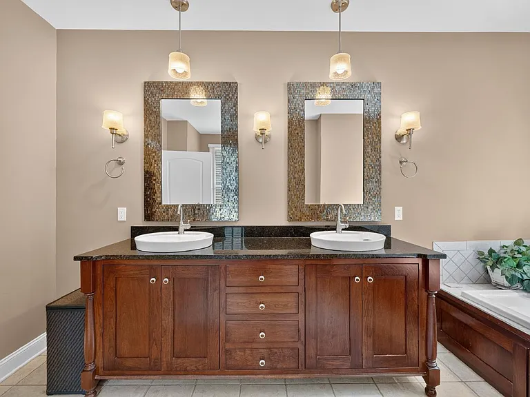 237 Golf Course Trl — Photo 32