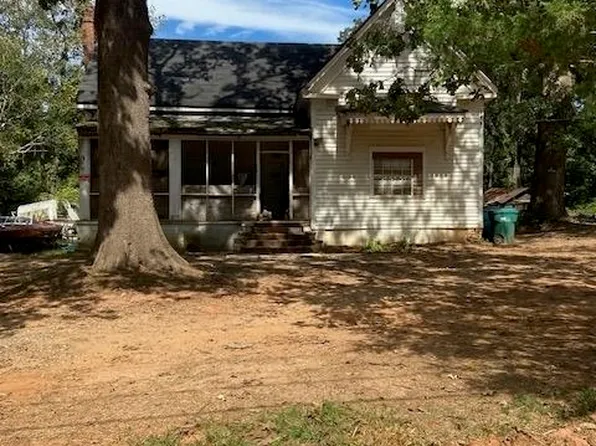 395 Heard St, Flovilla, GA 30216