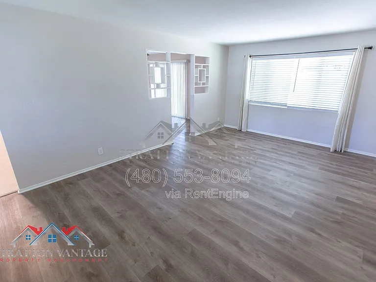3409 E Indianola Ave — Photo 9