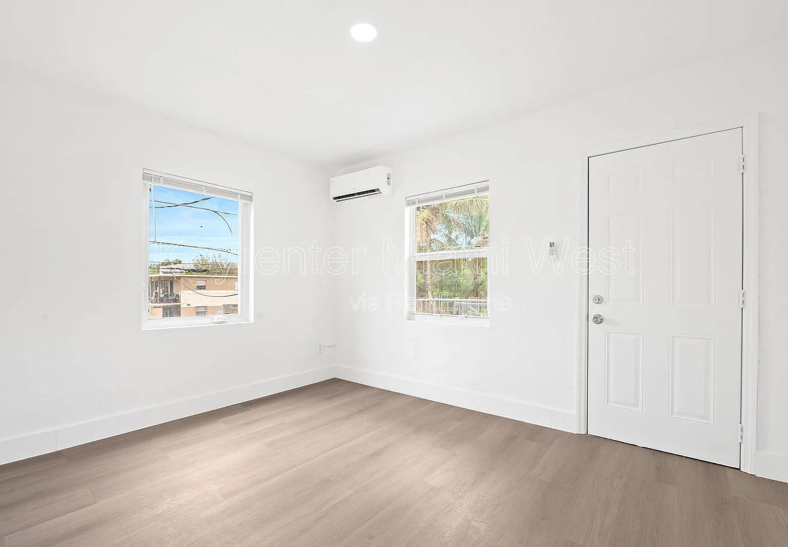 2 bed, 1.0 bath, $1,650 — Photo 1