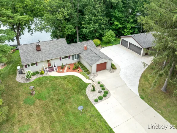 2552 Pomoska Rd, Hastings, MI 49058