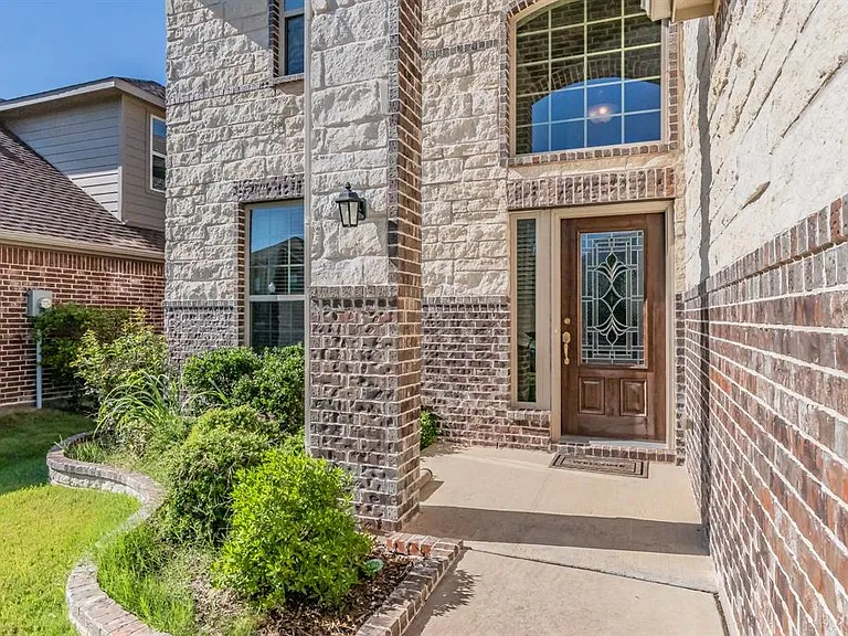 11621 Parade Dr — Photo 5