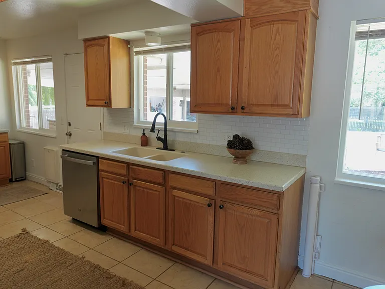 2751 S Reed St — Photo 15