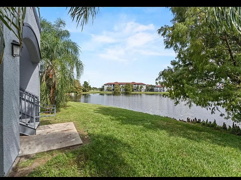 5513 Pga Blvd — Photo 38