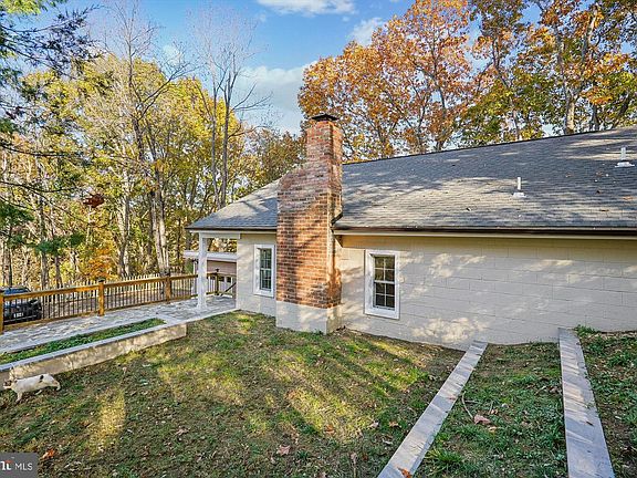 2nd image of 598 Timber Ln