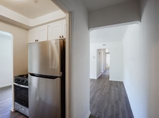 2671 Noble Rd APT 3, Cleveland, OH 44121