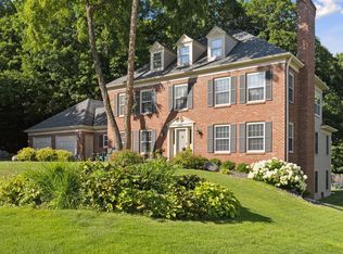 18500 Beaverwood Rd, Minnetonka, MN 55345