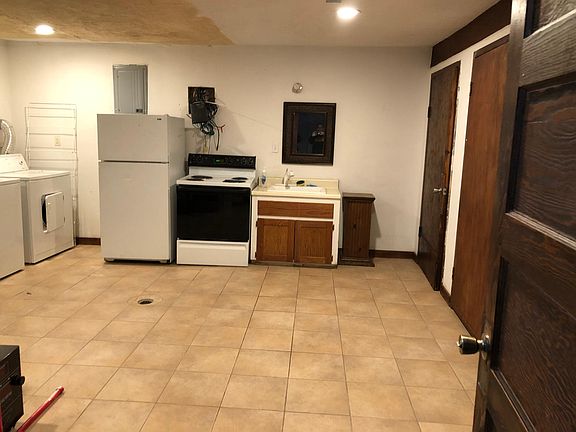 4th image of 312 Camino Del Sol