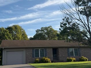 415 Abner Cruze Rd, Knoxville, TN 37920