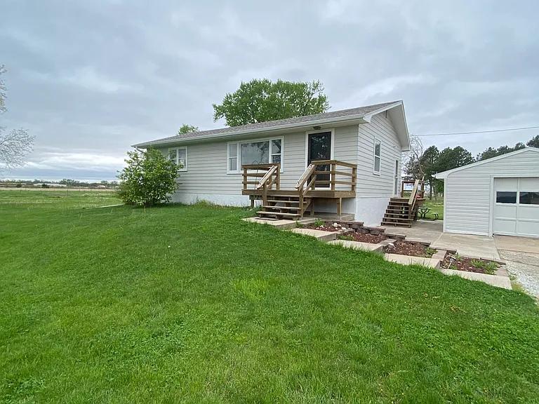 3205 W County Road T Blvd — Photo 8