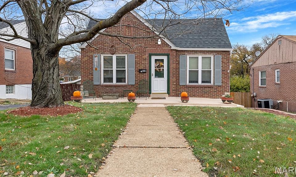 1st image of 431 Kingston Dr
