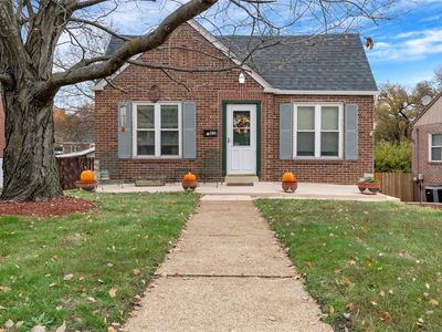 431 Kingston Dr, Saint Louis, MO, 63125