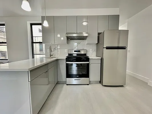 Rented by REAL New York | media 13