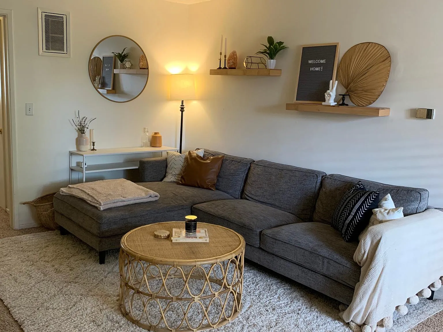 1 bed, 650 sqft, $1,949 — Photo 1