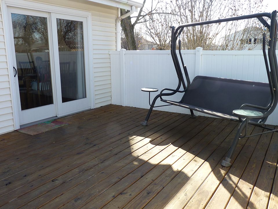 2nd image of 8797 Jefferson Ave