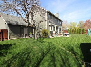 1392 N Santa Rosa Ave, Meridian, ID 83642