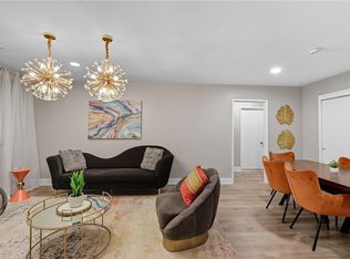 3645 Peachtree Rd NE APT 204, Atlanta, GA 30319