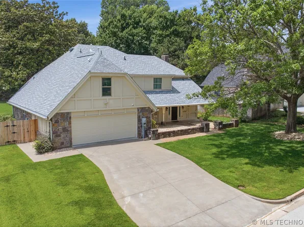 8726 S Louisville Ave, Tulsa, OK 74137