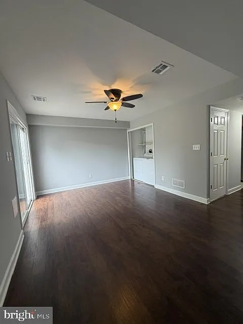 3 bed, 1.5 bath, 1225 sqft, $1,850 — Photo 4