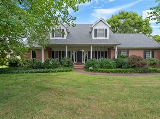 1330 Walnut Way, Bowling Green, KY 42104