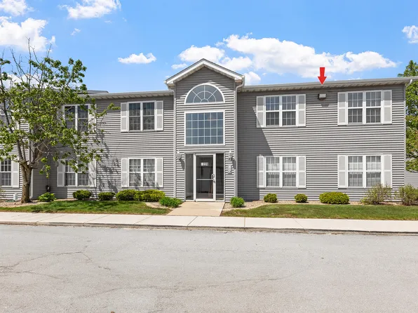 8220 Lincoln Cir APT B, Merrillville, IN 46410