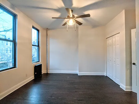 Rented by Nooklyn NYC LLC | media 9